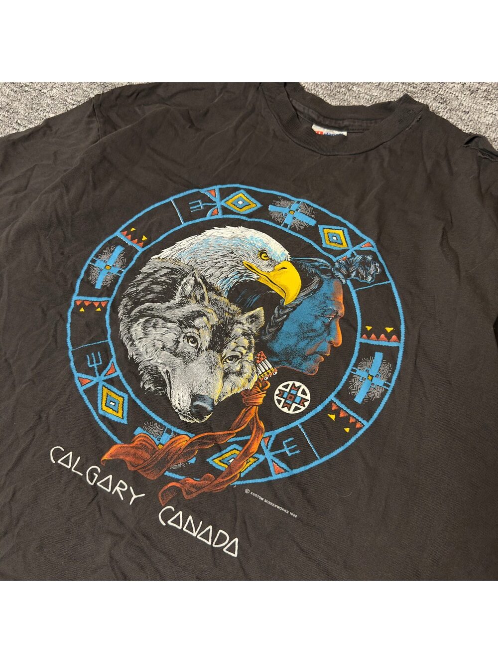 Vintage 1992 Calgary Canada Wolf Eagle Native Tee XL